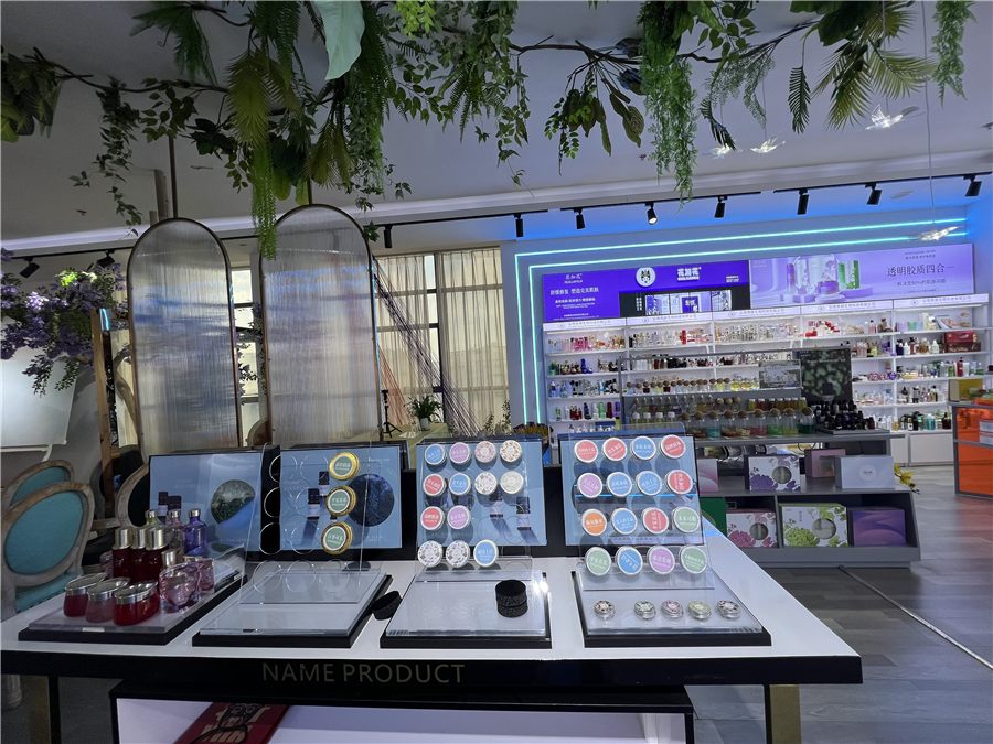 HUAJIAHUA product display